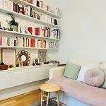 Luxury Cocoon In Paris 11Th